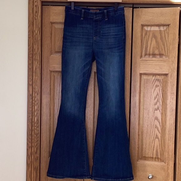 Judy Blue pull on super flare denim blue jeans - Picture 2 of 16